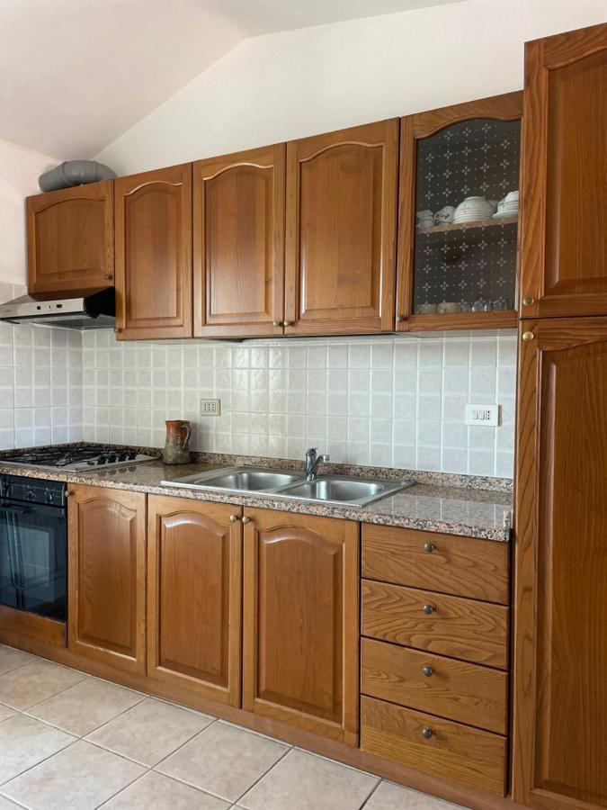 La Casa Di Tonia Appartement La Caletta Buitenkant foto