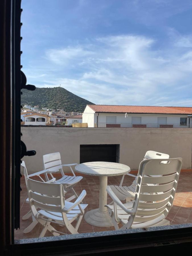 La Casa Di Tonia Appartement La Caletta Buitenkant foto
