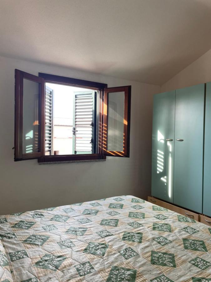 La Casa Di Tonia Appartement La Caletta Buitenkant foto