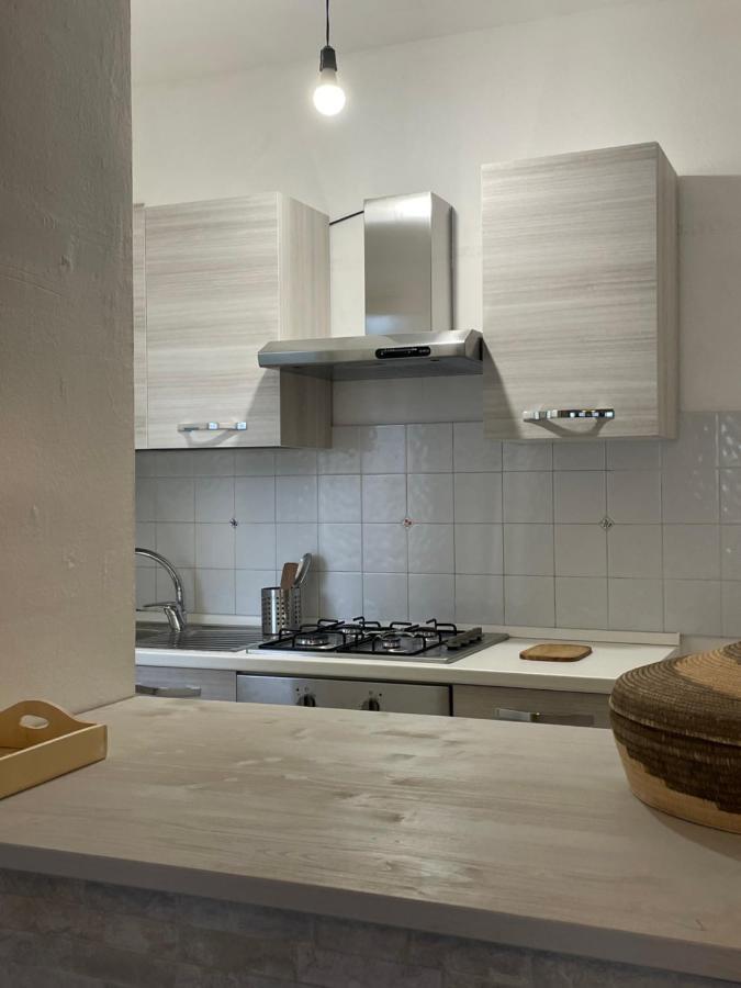 La Casa Di Tonia Appartement La Caletta Buitenkant foto